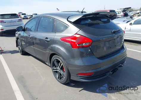 2016 Ford Focus St from USA, damaged, VIN 1FADP3L94GL241194